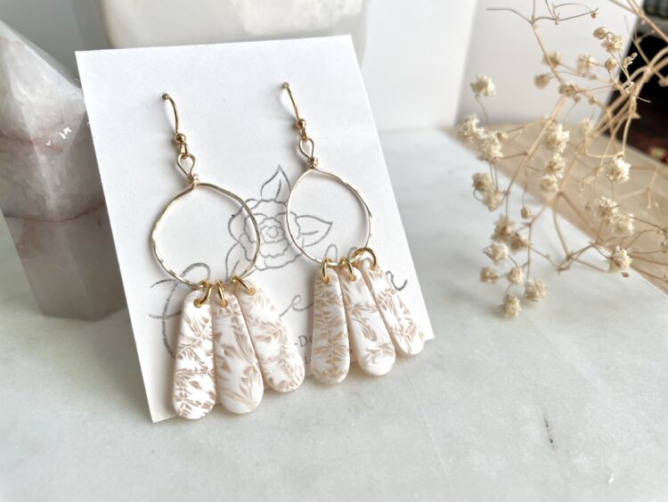 Summer White Floral Hoop Earrings