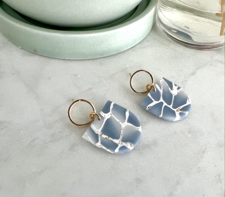 Wedgwood and White arch earrings